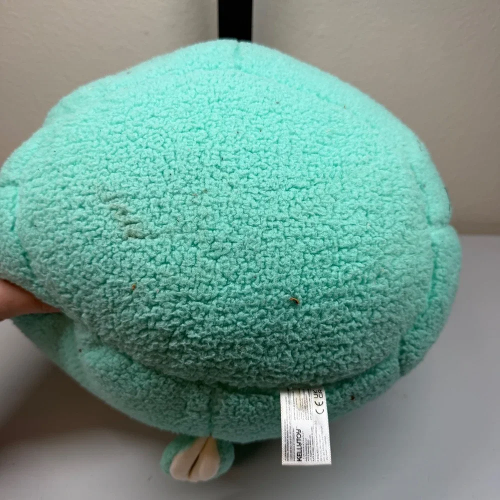 Squishmallows flaw stains